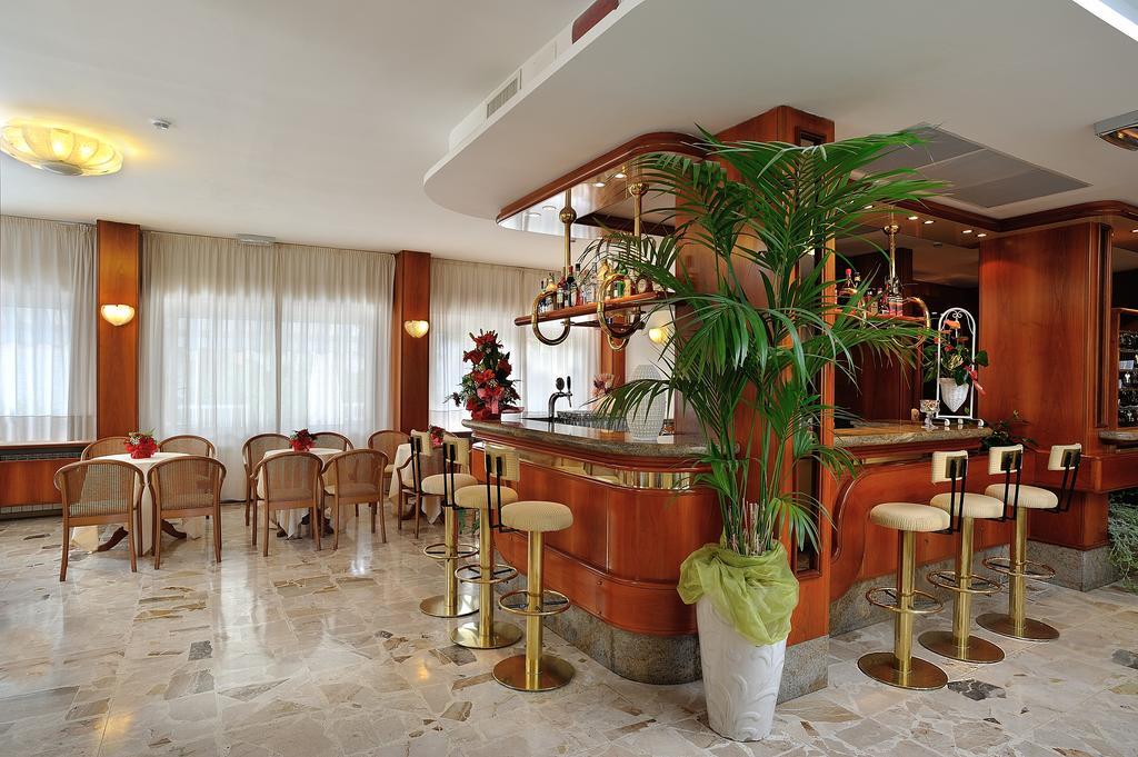 Hotel Corallo Diano Marina Esterno foto